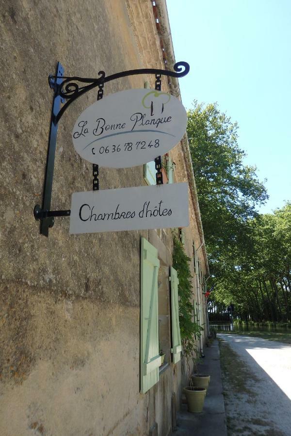 La Bonne Planque - Maison Eclusiere De La Planque Mas-Saintes-Puelles Esterno foto